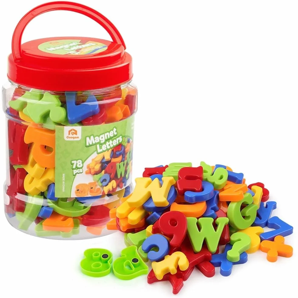 Coogam 78 sztuk Litery Magnetyczne Cyfry Magnesy Na Lodówkę Kolorowy Alfabet ABC 123, Zestaw Zabawek Edukacyjnych Nauka Pisowni Wielkie Małe Litery Matematyka dla 345 Lat Ulepszona Wersja