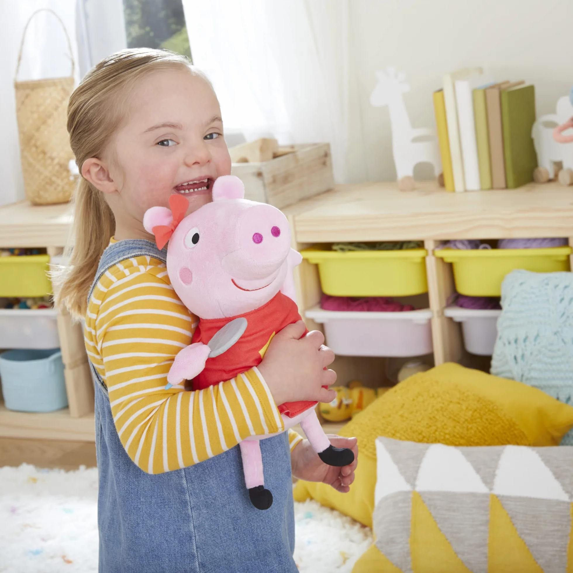 Peppa Pig Śpiewająca Pluszowa Peppa F2187