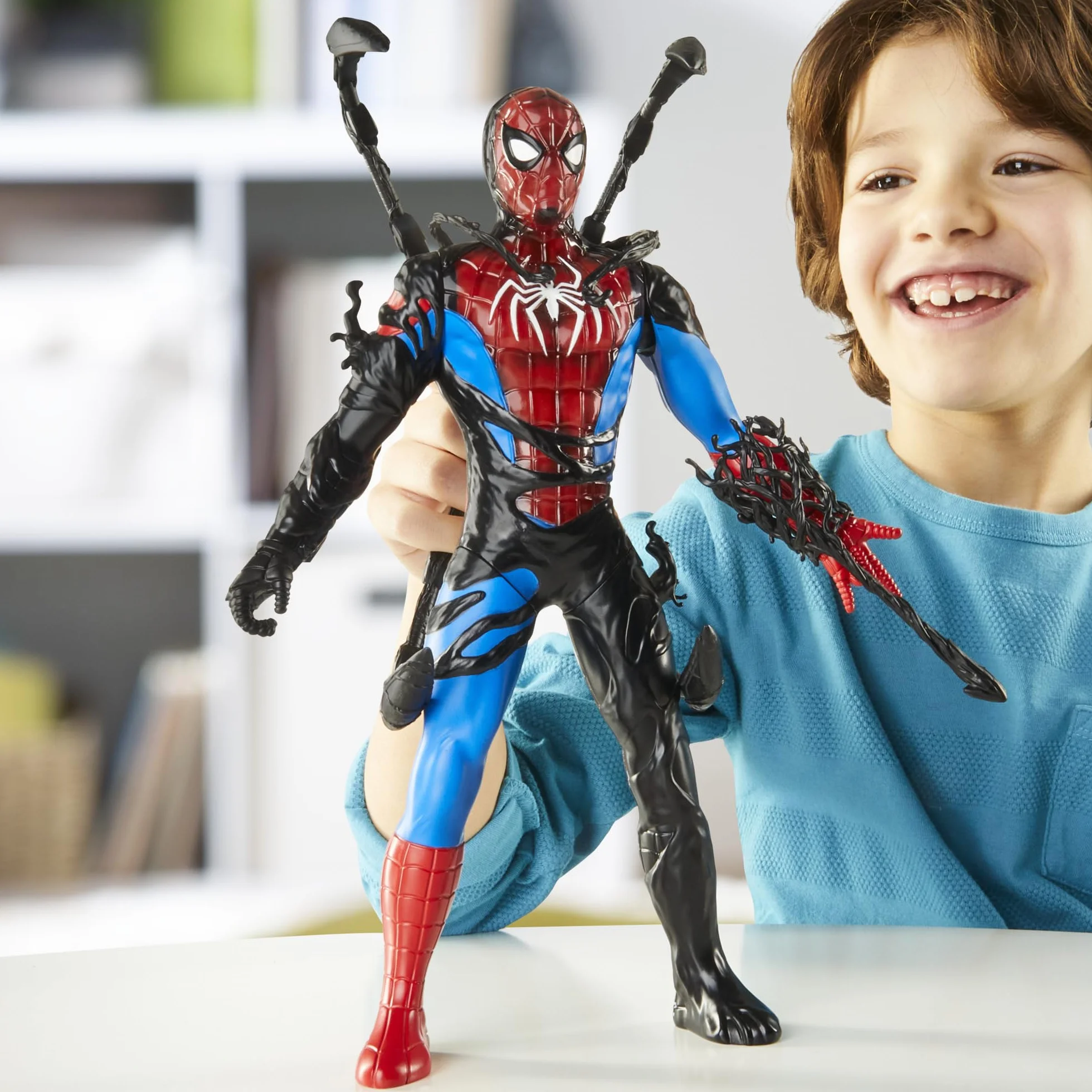 Figurka Spider-Man Liquid Shifter z kolekcji Marvel Spider-Man VenomVersus z dodatkami