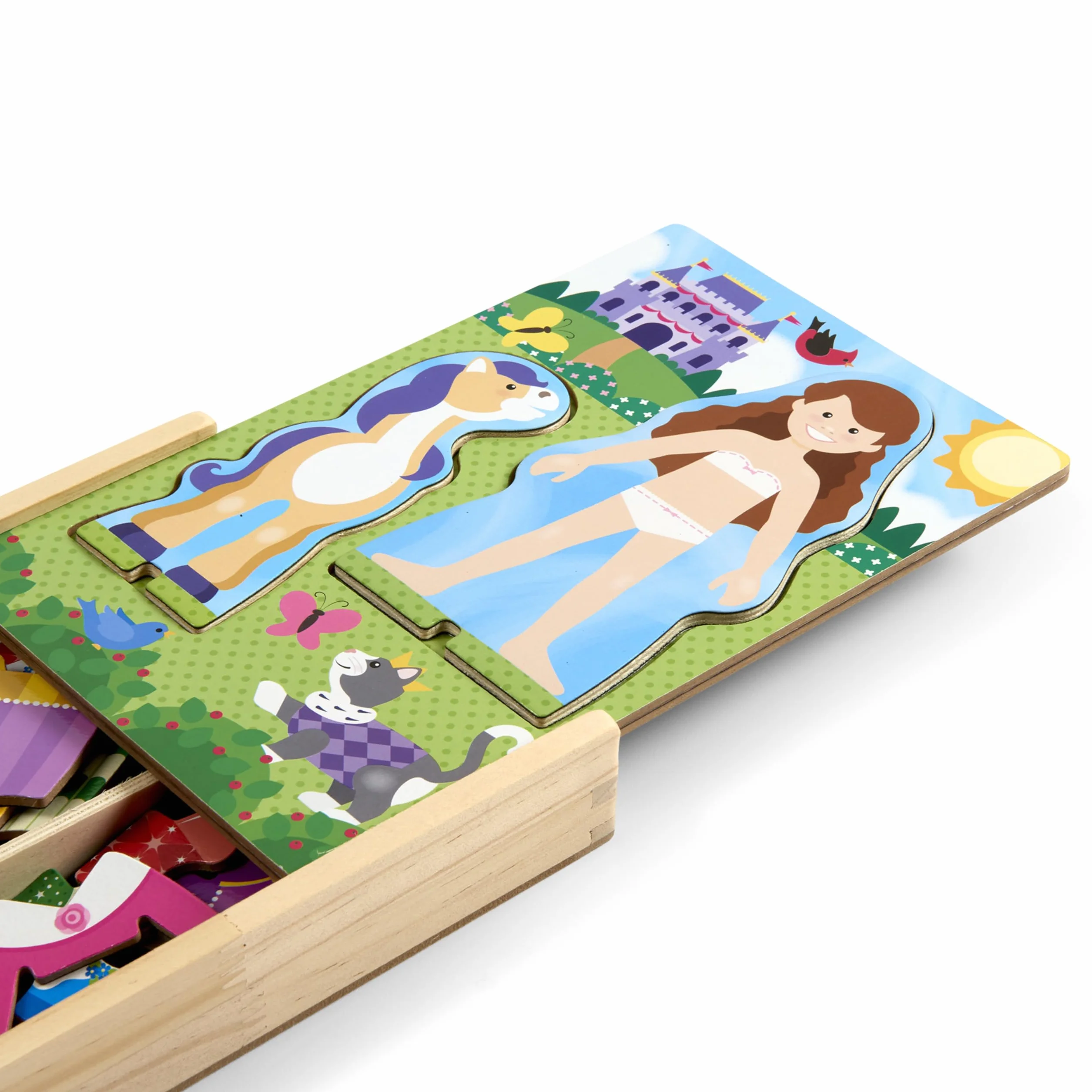 Melissa & Doug Princess Magnetic Dress-Up Play Set, Pretend Play Toy, Cognitive Skills, 3+, Gift for Boy or Girl