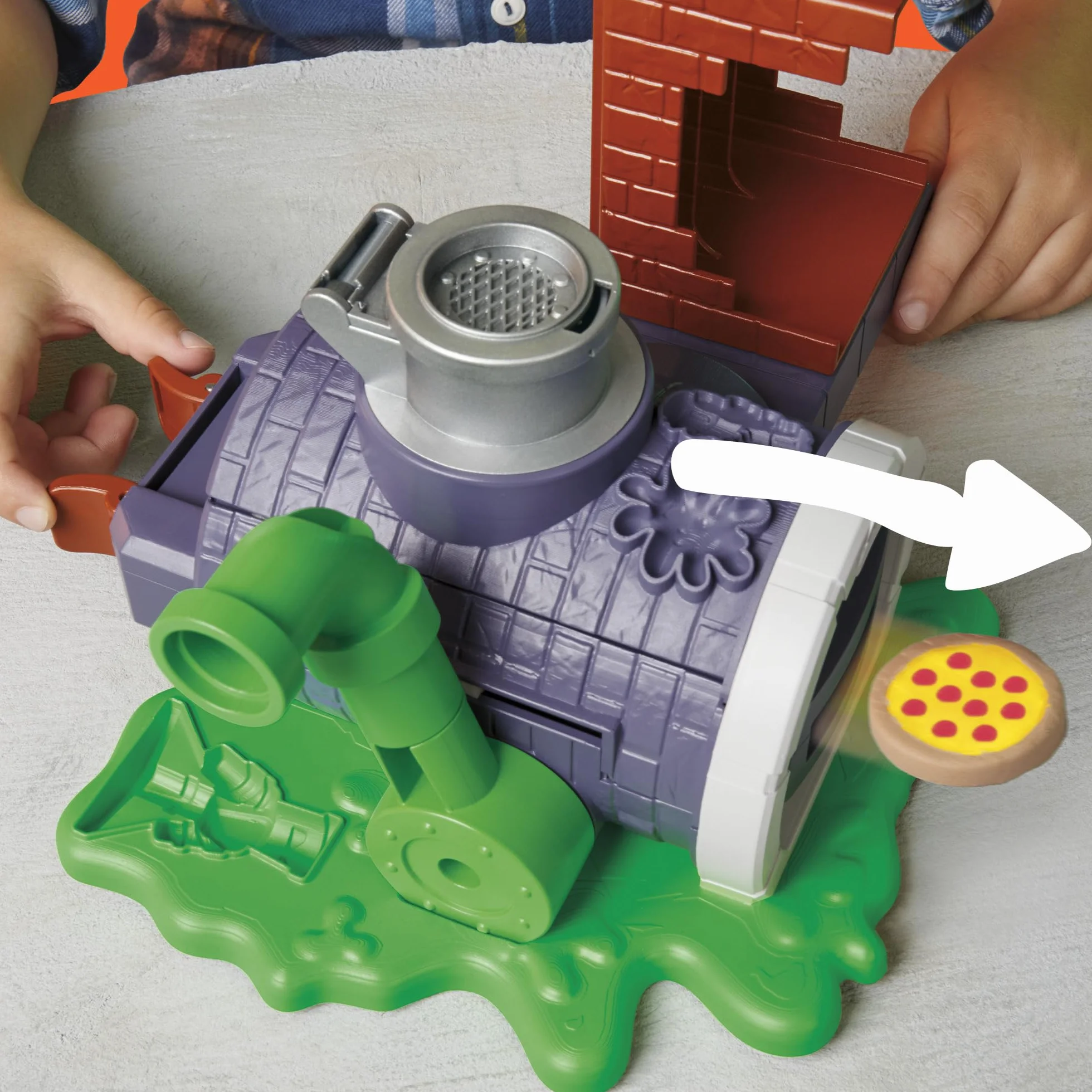 Zestaw do zabawy Play-Doh Wojownicze Żółwie Ninja Slice & Blast Pizza